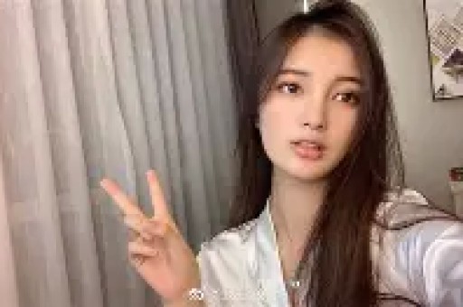 韩安冉恋情再掀波澜：现男友为景区演员曾参加与宋浩然婚礼称已思考分手对策